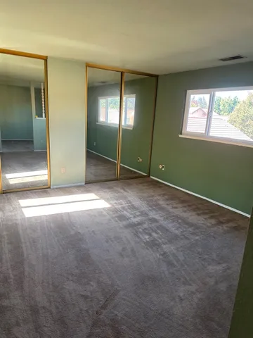 $299,900 | 949 Claremont Court, Modesto, CA 95356