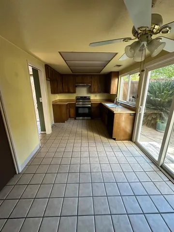 $259,900 | 949 Claremont Court, Modesto, CA 95356