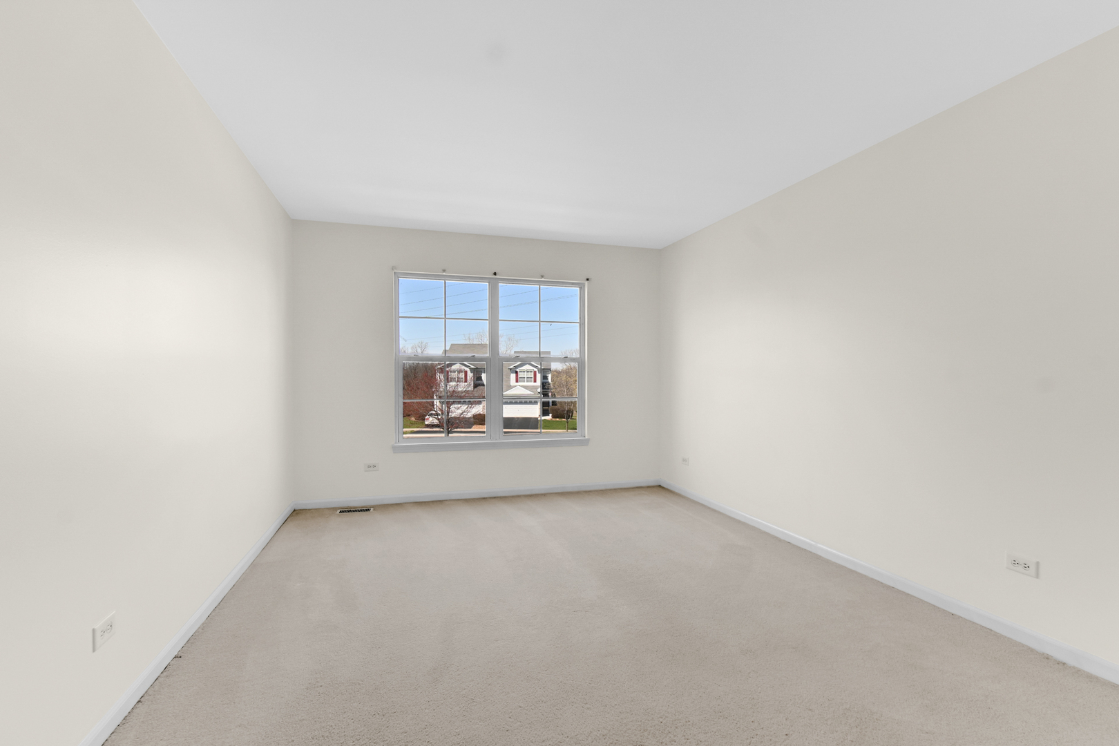 16743 Winding Creek Road Plainfield, IL 60586 - Photo 20 of 25 a view of a room with window