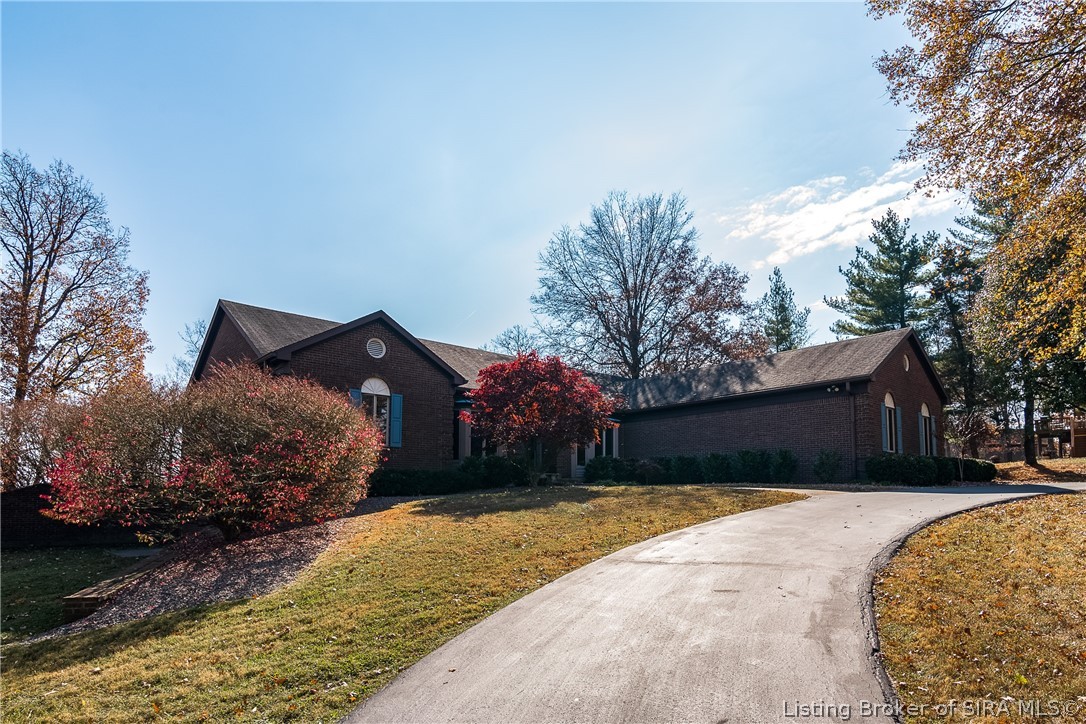 1009 Kelly's Ridge Road New Albany, IN 47150 - Photo 2 of 78