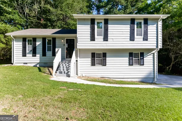 $1,660 | 3080 Chippewa Drive, Rex, GA 30273