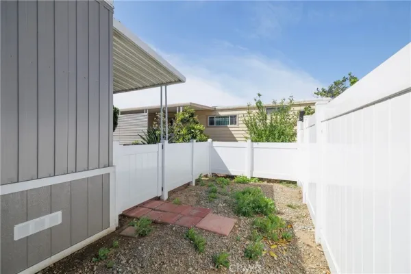 $174,900 | 3700 Buchanan Street, Unit 131, Riverside, CA 92503