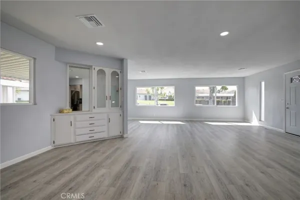 $174,900 | 3700 Buchanan Street, Unit 131, Riverside, CA 92503