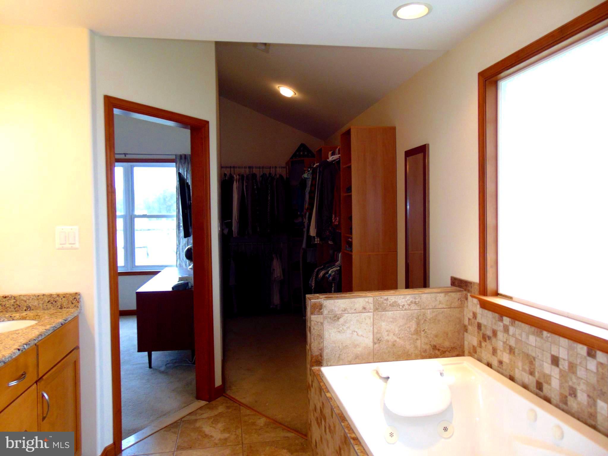 488 Deale Road Deale, MD 20751 - Photo 22 of 28 Bath (Master)