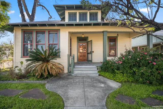 $2,200 | 643 Cedar Street, San Antonio, TX 78210