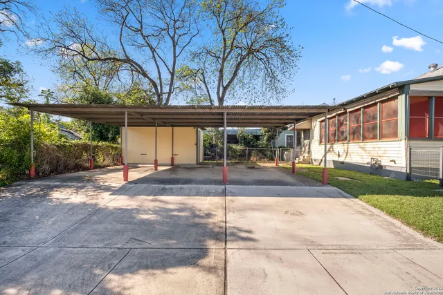 a view of a house with a outdoor space