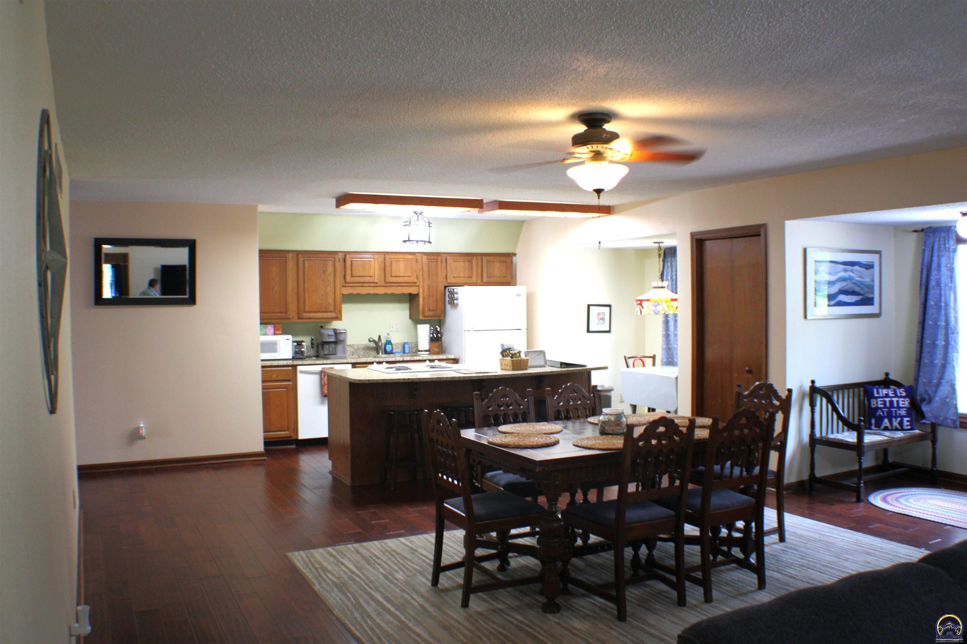 6257 West Lake Road Meriden, KS 66512 - Photo 53 of 77 guest house