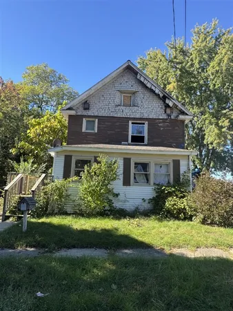 $19,900 | 79 Clark Street, Battle Creek, MI 49014