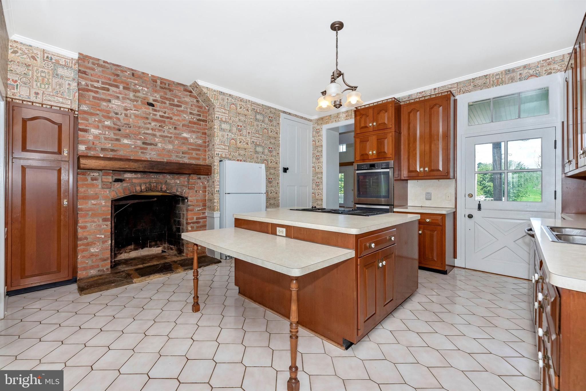 7030 Drummine Road New Market, MD 21774 - Photo 10 of 52