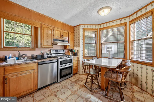 $275,000 | 516 North Valley Avenue, Vineland, NJ 08360