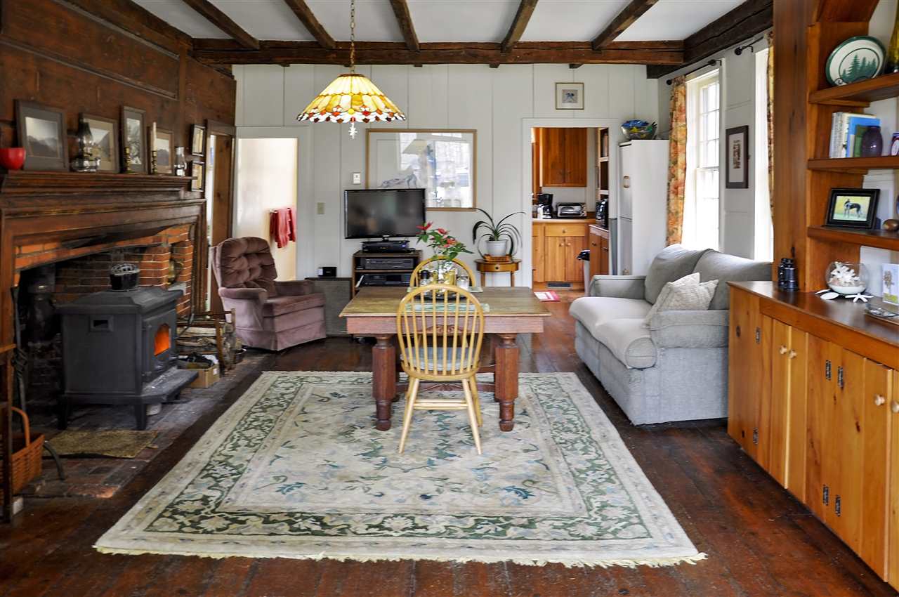 354 Wilson Hill Road Francestown, NH 03043 - Photo 13 of 40 Gallery Image 13