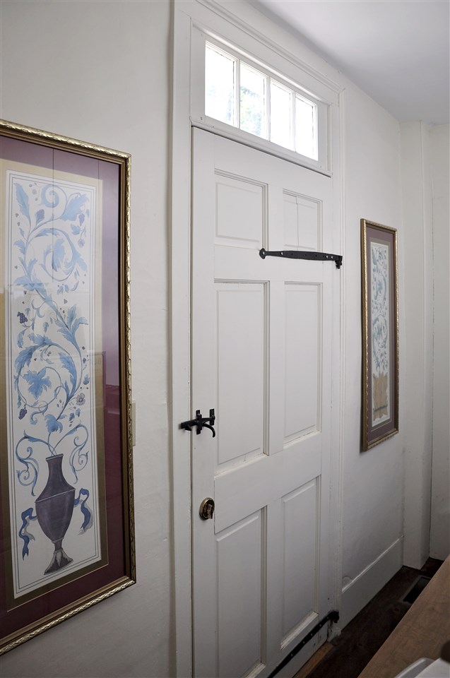 354 Wilson Hill Road Francestown, NH 03043 - Photo 17 of 40 Gallery Image 17