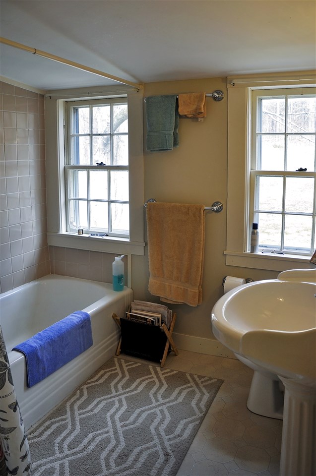 354 Wilson Hill Road Francestown, NH 03043 - Photo 20 of 40 Gallery Image 20