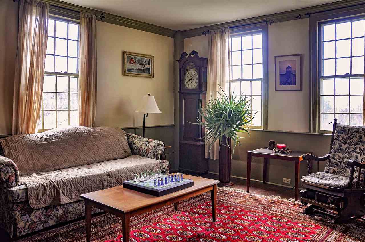 354 Wilson Hill Road Francestown, NH 03043 - Photo 3 of 40 Gallery Image 3