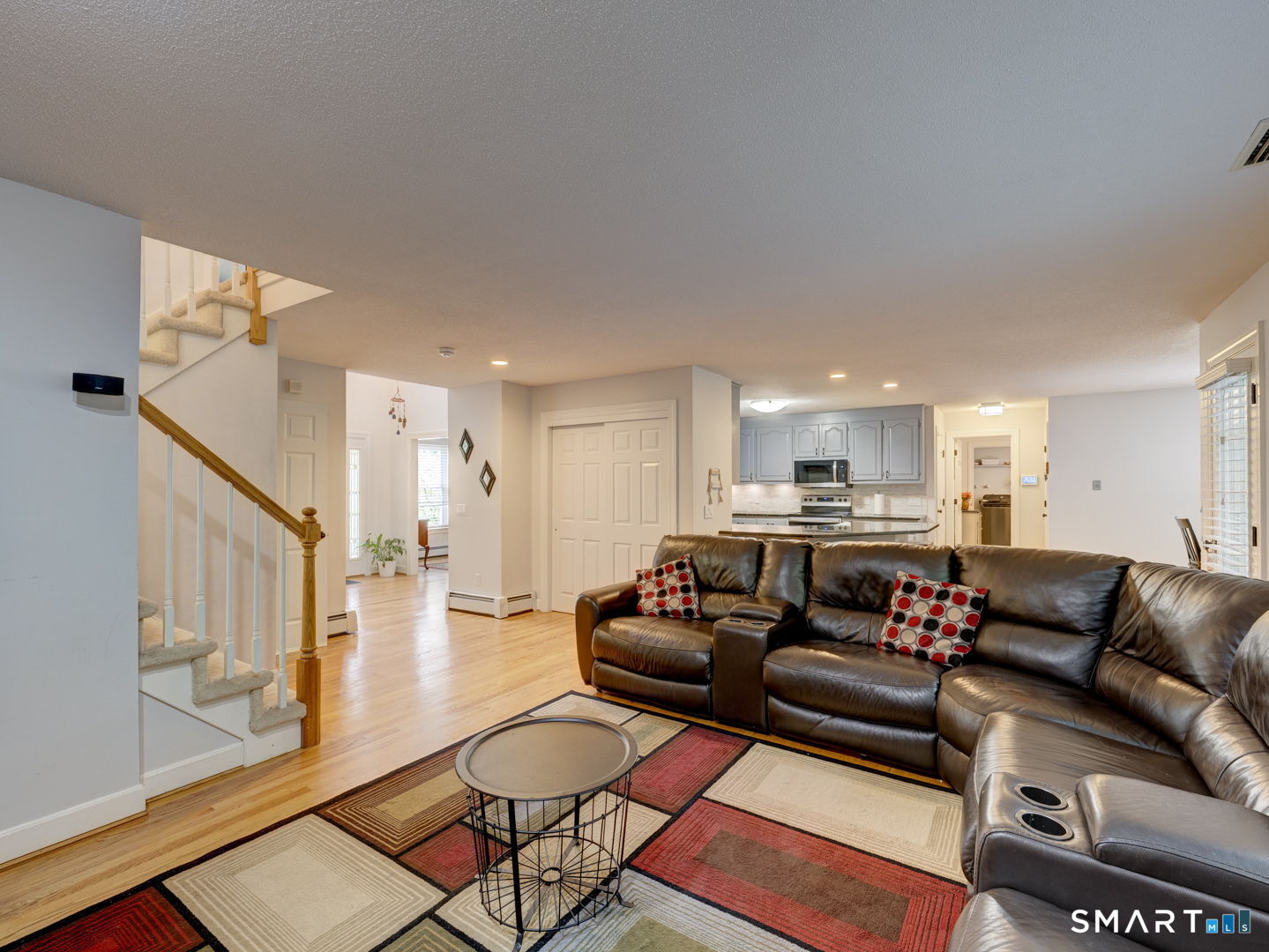 11 Lexington Road Avon, CT 06001 - Photo 19 of 40