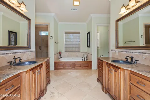 $795,000 | 118 West Bayou Parkway, Lafayette, LA 70503