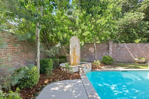 $795,000 | 118 West Bayou Parkway, Lafayette, LA 70503