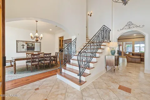 $795,000 | 118 West Bayou Parkway, Lafayette, LA 70503