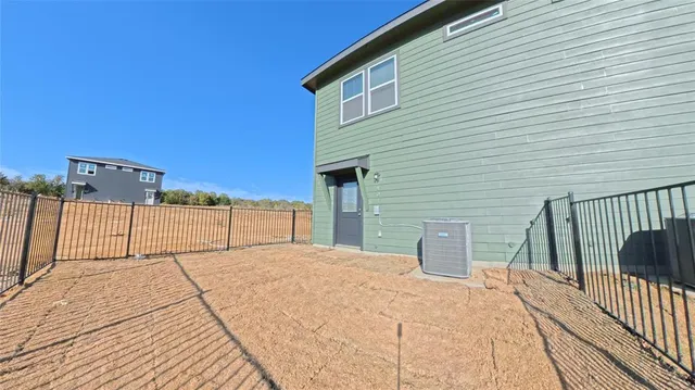 $2,195 | 3501 East Renfro Street, Unit 401, Burleson, TX 76028