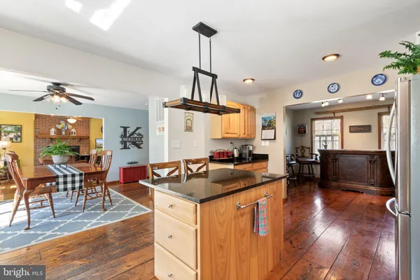 $769,900 | 135 Cropp Road, Fredericksburg, VA 22406