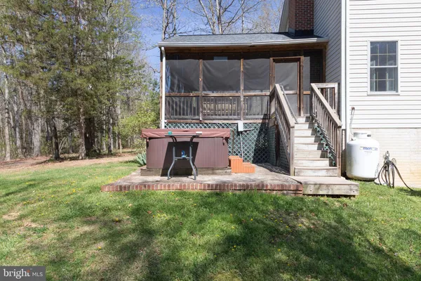 $769,900 | 135 Cropp Road, Fredericksburg, VA 22406