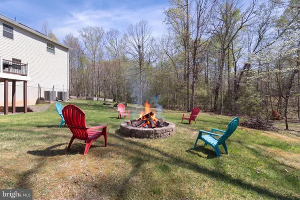 $769,900 | 135 Cropp Road, Fredericksburg, VA 22406