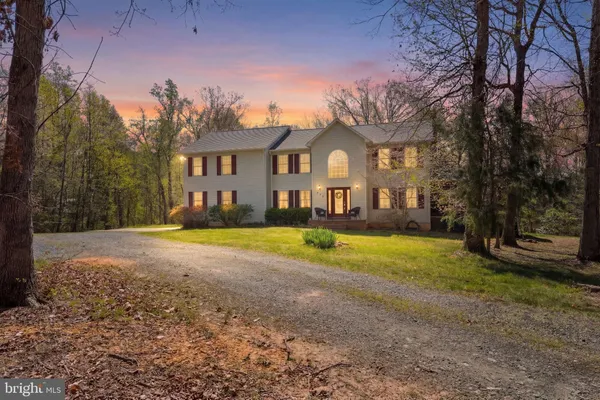 $769,900 | 135 Cropp Road, Fredericksburg, VA 22406