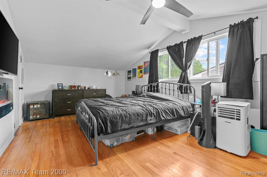 29650 Curtis Road Livonia, MI 48152 - Photo 14 of 26 Gallery Image 14