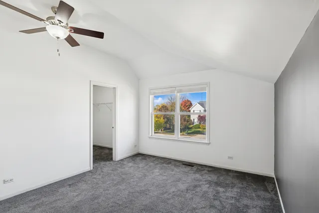 $4,500 | 1534 South Falcon Drive, Libertyville, IL 60048