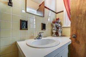 2586 Kent Road Columbus, OH 43221 - Photo 17 of 56 kent 17