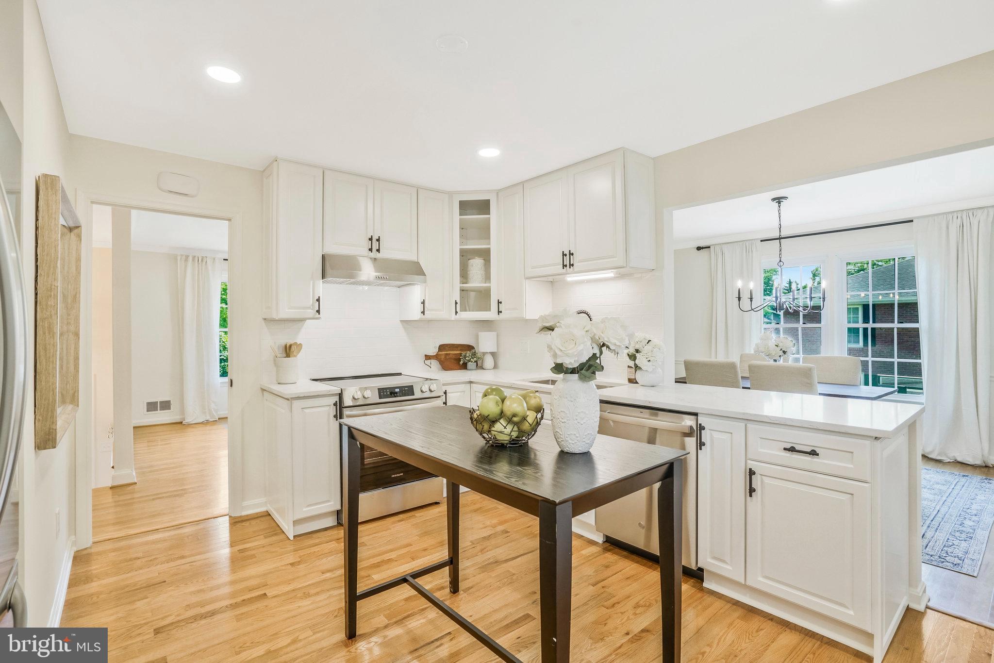 2006 Old Stage Road Alexandria, VA 22308 - Photo 15 of 48 Gallery Image 15