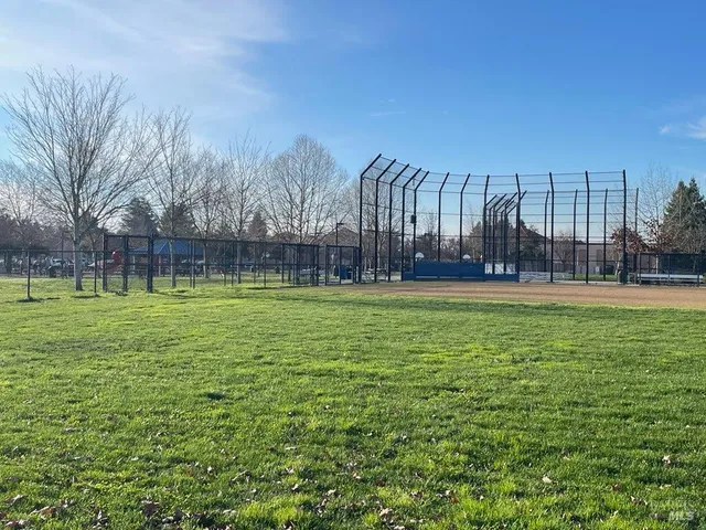 $615,000 | 1757 Burgundy Court, Petaluma, CA 94954