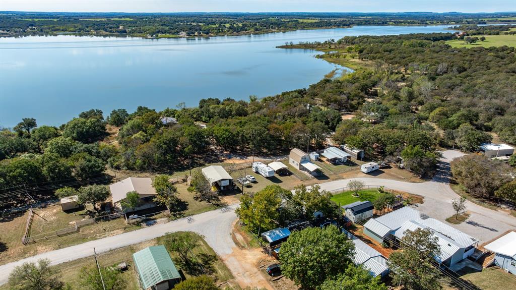220 Treasure Beach Comanche, TX 76442 - Photo 9 of 39