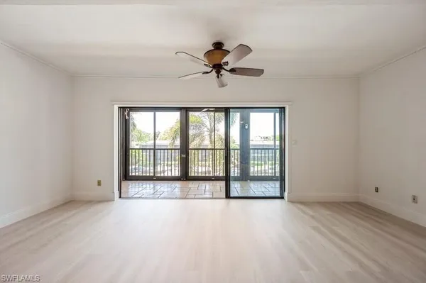 $4,000 | 1400 Blue Point Avenue, Unit 207, Naples, FL 34102
