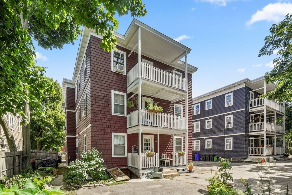 71 Rossmore Road, Unit 6 Boston, MA 02130 - Photo 27 of 38 Gallery Image 27