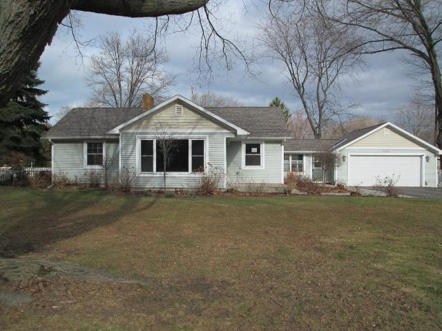 555 Montezuma Road Benton Harbor, MI 49022 - Photo 1 of 19 Primary Photo