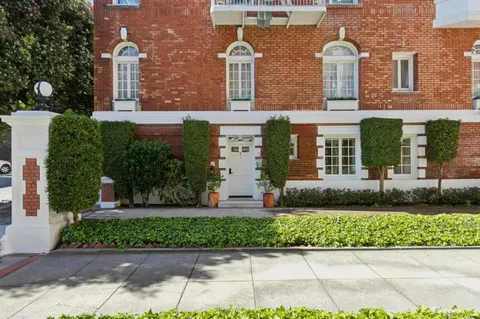 $1,695,000 | 1830 Jackson Street, Unit I, San Francisco, CA 94109