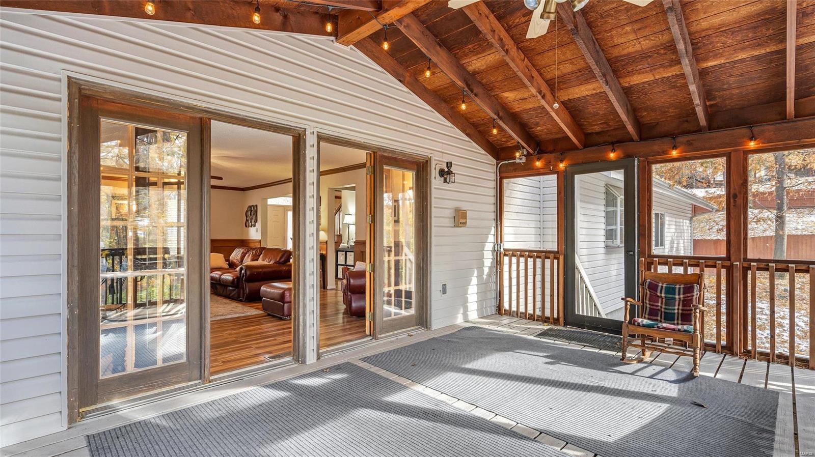 7122 Underoak Road St. Louis, MO 63129 - Photo 6 of 37 Gallery Image 6