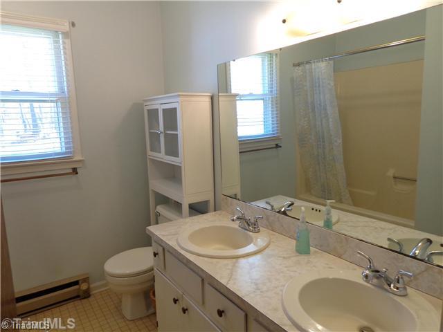1727 Brucewood Road Graham, NC 27253 - Photo 8 of 16 Bath.
