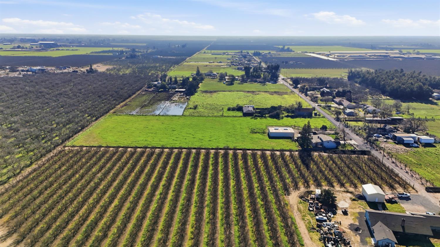 16166 Lawrence Road Escalon, CA 95320 - Photo 51 of 56 a view of outdoor space tennis court
