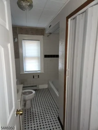 $1,650 | 476 East 33rd Street, Unit 3, Paterson, NJ 07504