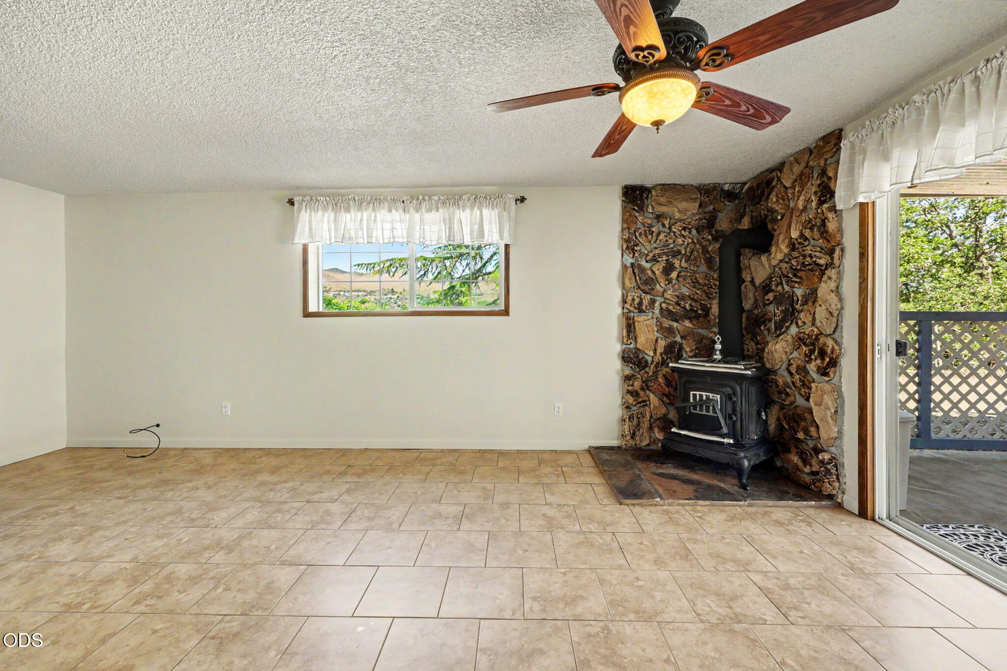 7355 Wagner Creek Road Talent, OR 97540 - Photo 30 of 73