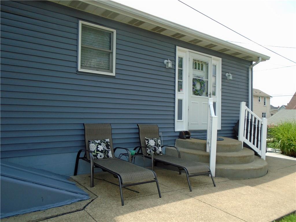 480 Heller Street Rochester, PA 15074 - Photo 28 of 31 a view of a outdoor space with a patio