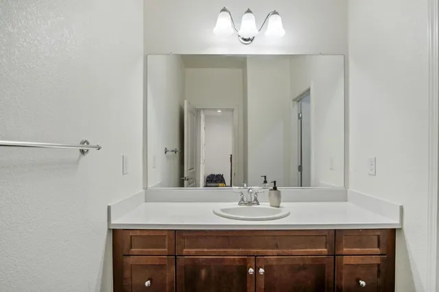 $645,000 | 2126 Grapevine Drive, Livingston, CA 95334