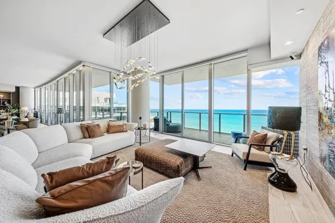 $10,495,000 | 2200 North Ocean Boulevard, Unit S1704/05, Fort Lauderdale, FL 33305