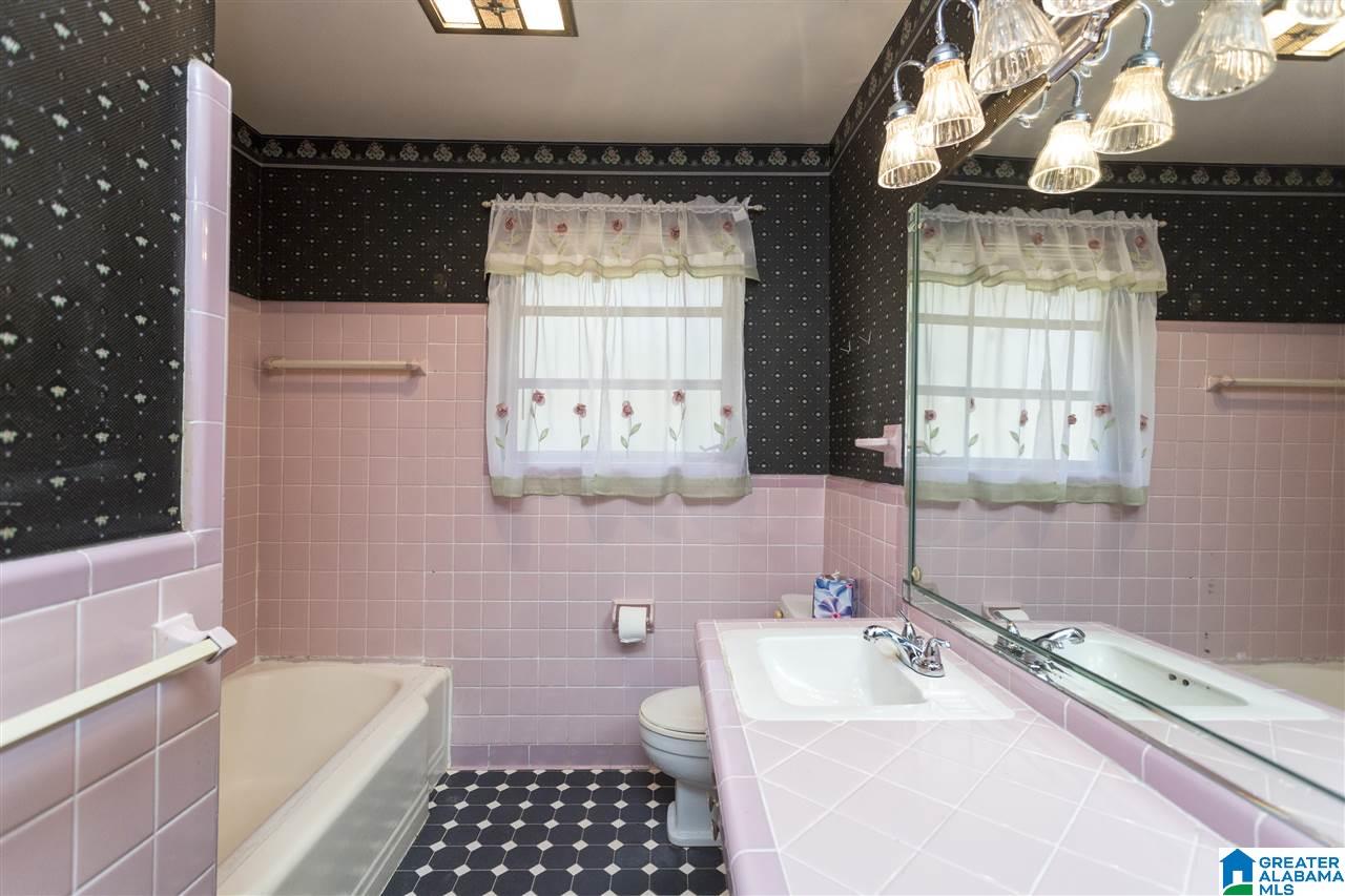 627 4th Avenue Pleasant Grove, AL 35127 - Photo 26 of 37