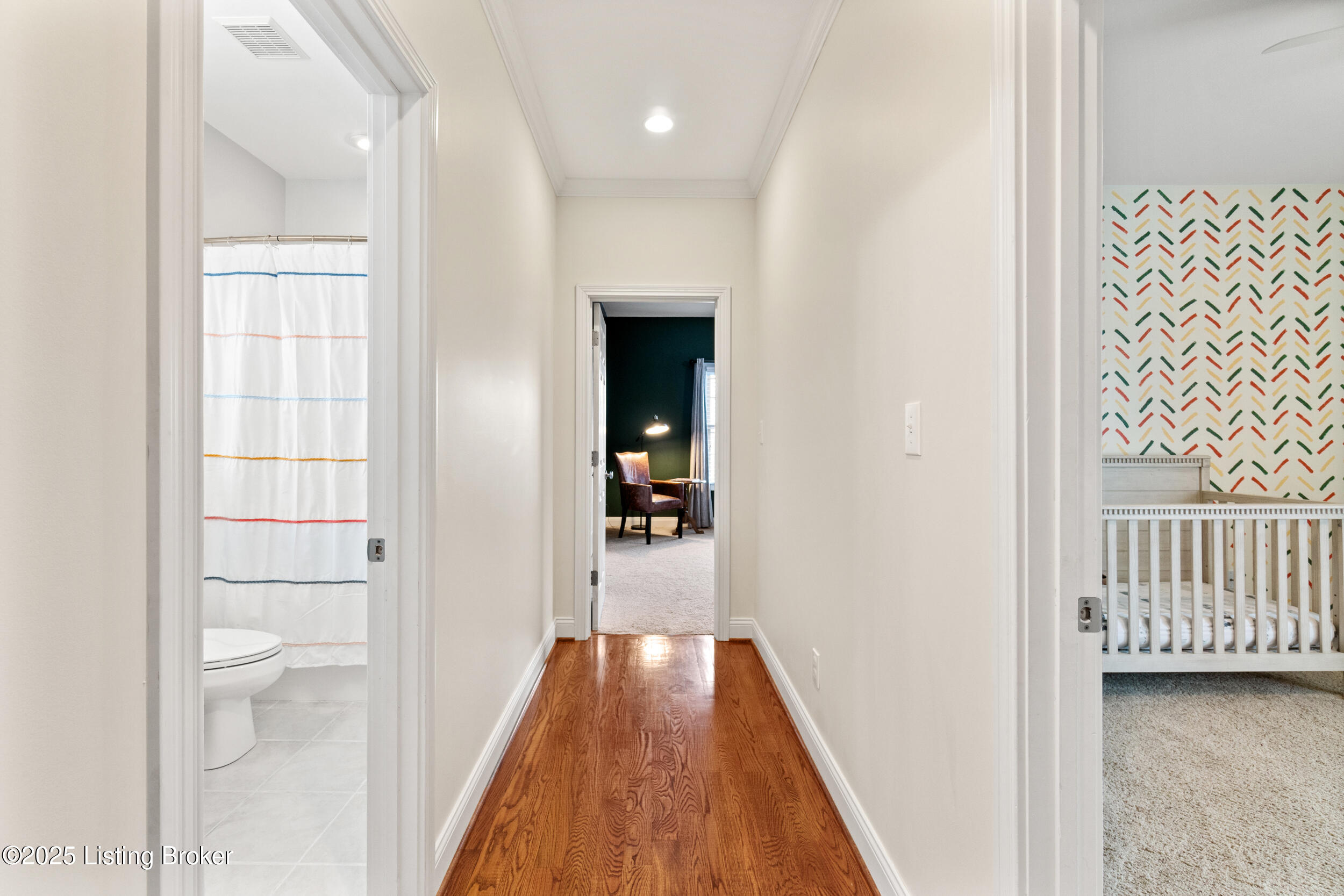 6601 Hypoint Ridge Road Crestwood, KY 40014 - Photo 35 of 65 Hallway