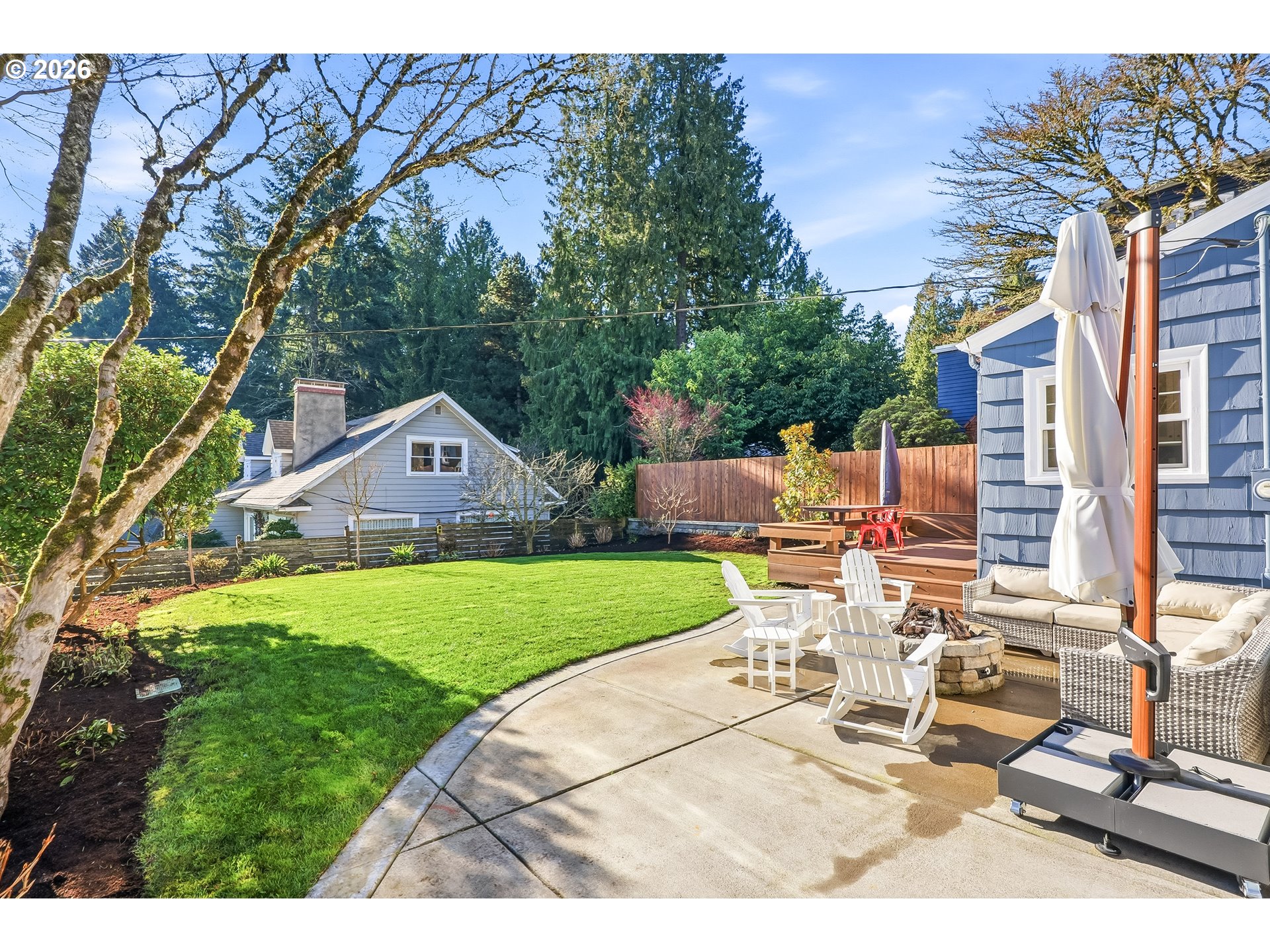 2128 Southwest Edgewood Road Portland, OR 97201 - Photo 22 of 28 Gallery Image 22
