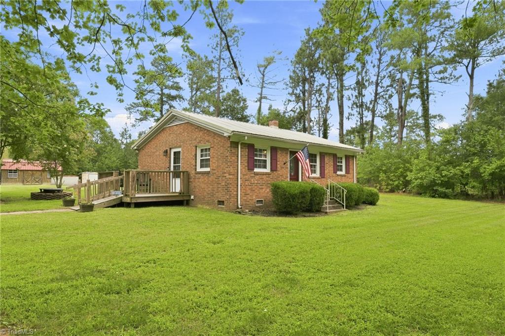 6405 Dusten Road Climax, NC 27233 - Photo 2 of 46 Gallery Image 2