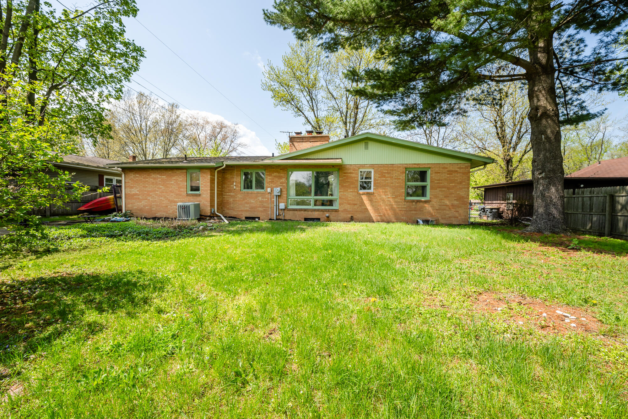 2099 Russell Road Benton Harbor, MI 49022 - Photo 36 of 36 Russell-133